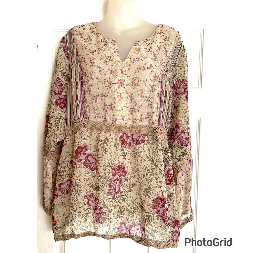 Sheer Floral Long Sleeve Blouse with Relaxed Fit and Bubble Sleeves